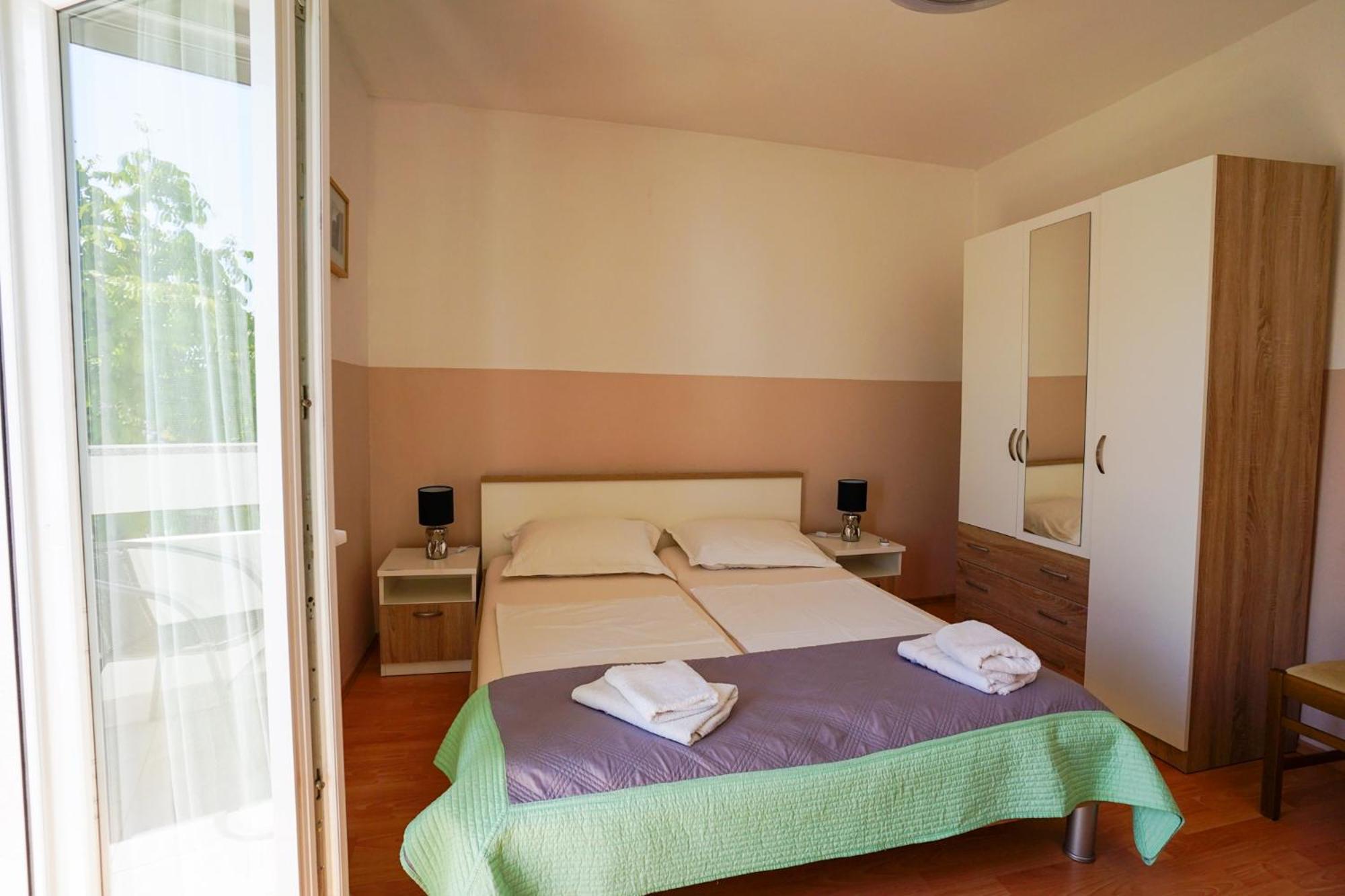 קרק Apartments Barica מראה חיצוני תמונה